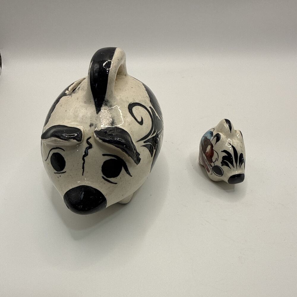 Vintage Hand Painted Piggy Bank Made in Mexico Tonala Style Lot Of 2
